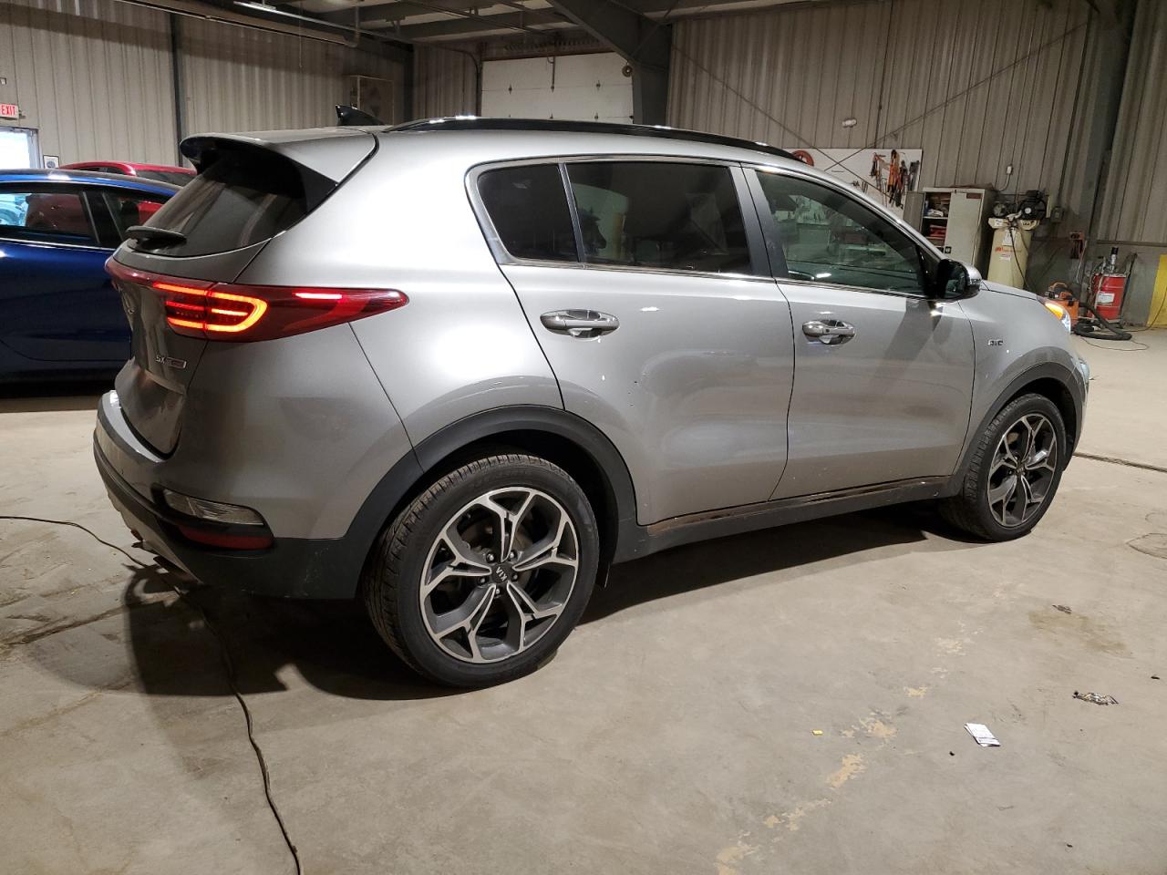 2021 Kia Sportage - Image 3
