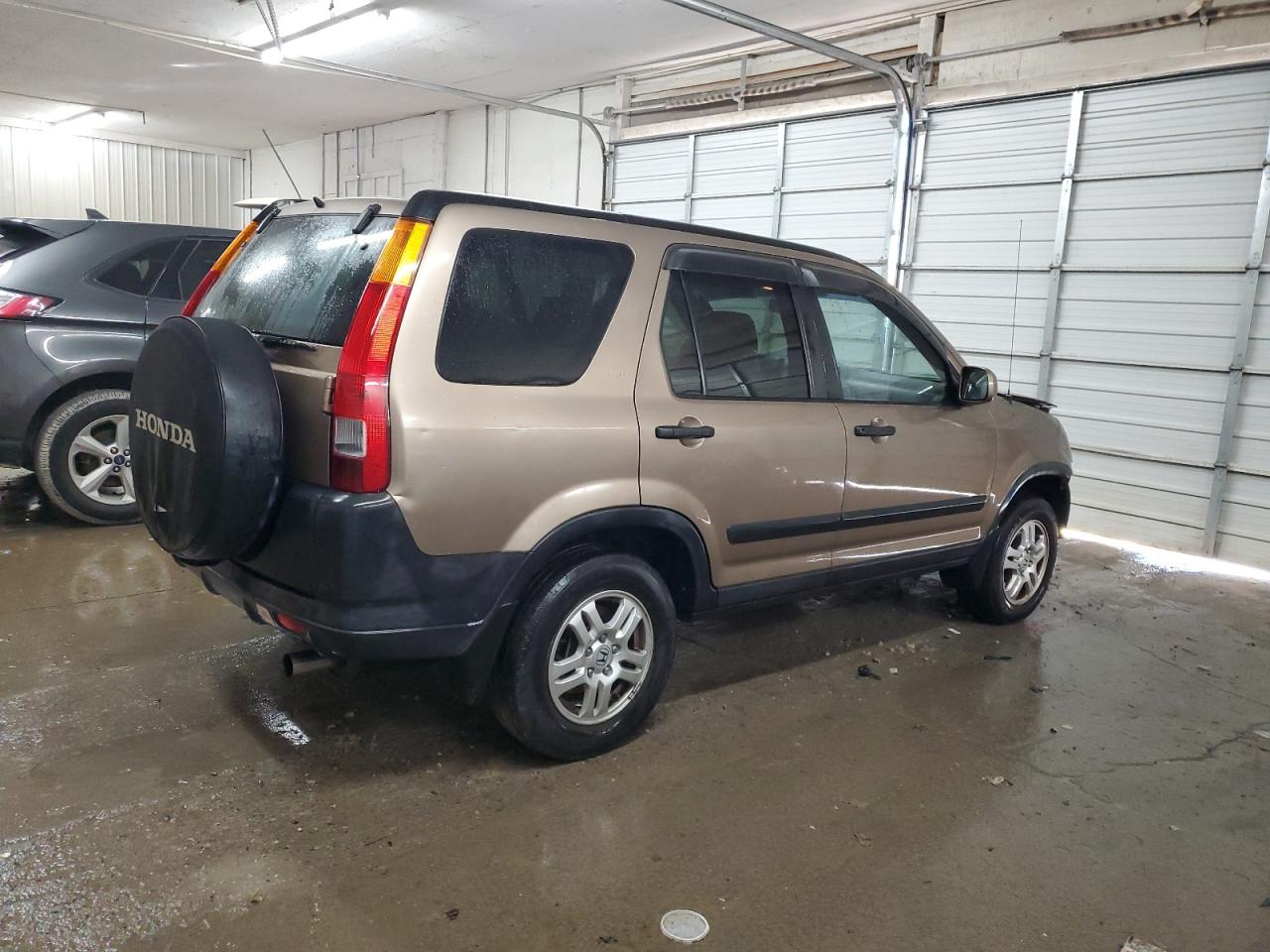 2004 Honda CR-V - Image 3