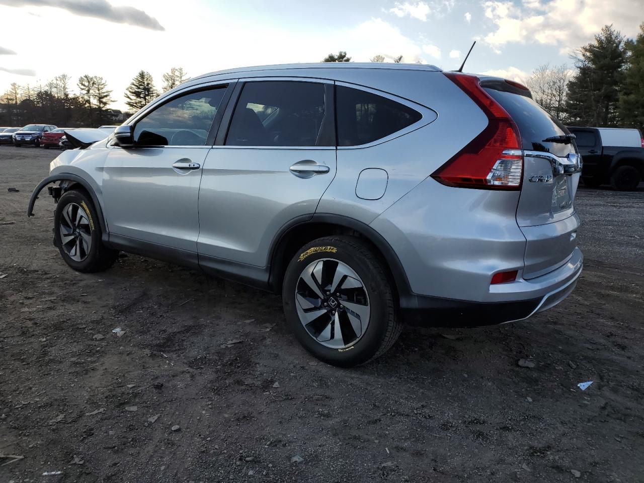 2015 Honda CR-V - Image 2