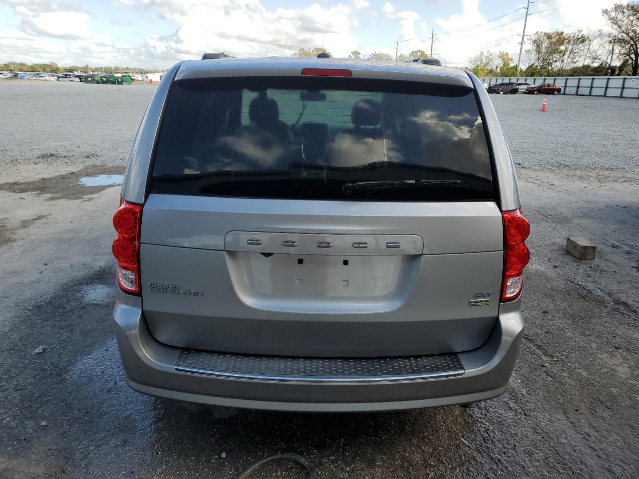 2019 Dodge Grand Caravan Sxt VIN: 2C4RDGCG0KR517482 Lot: 85313644
