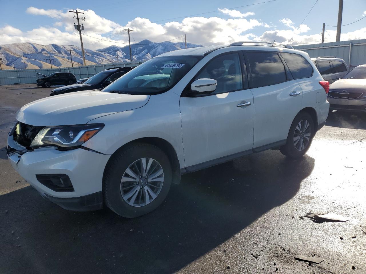 2017 Nissan Pathfinder S VIN: 5N1DR2MM8HC669784 Lot: 85029794