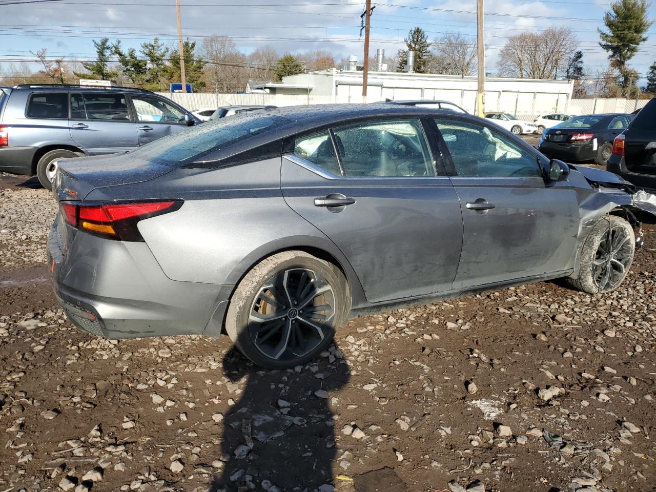 VIN 1N4BL4CV8RN319327 2024 NISSAN ALTIMA no.3