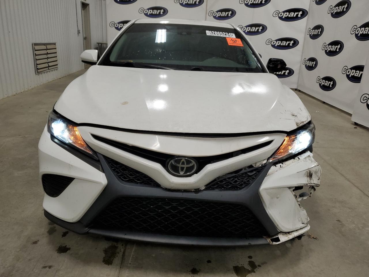 2020 Toyota Camry - Image 5