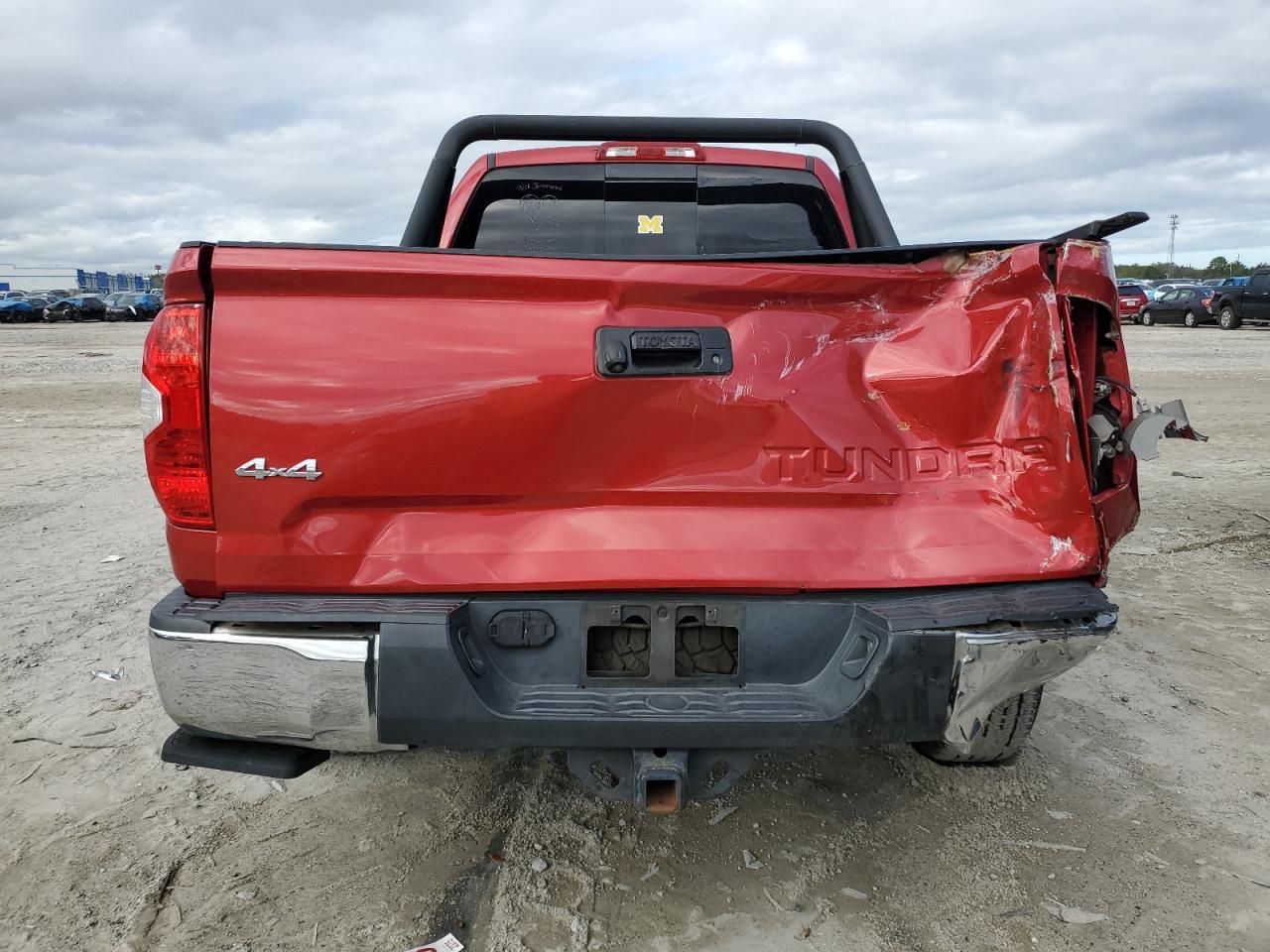 2015 Toyota Tundra - Image 6
