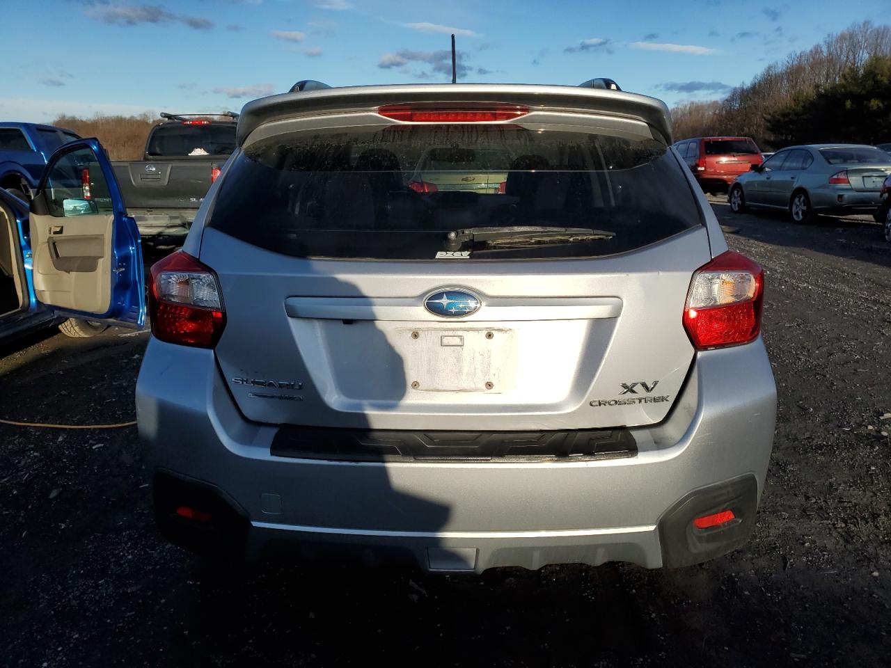 VIN JF2GPAGC4E8220008 2014 SUBARU XV no.6