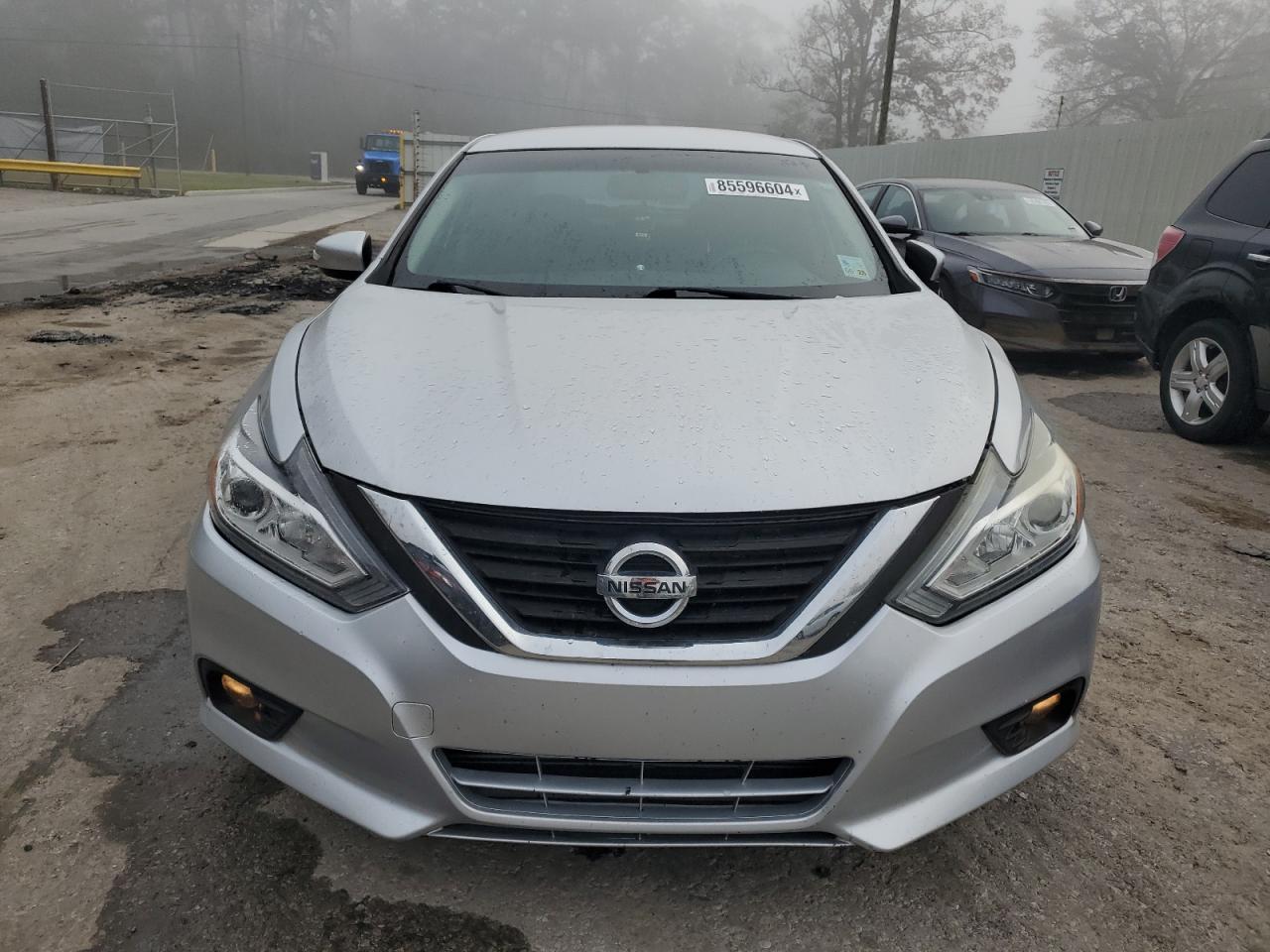 VIN 1N4AL3AP5JC235041 2018 NISSAN ALTIMA no.5