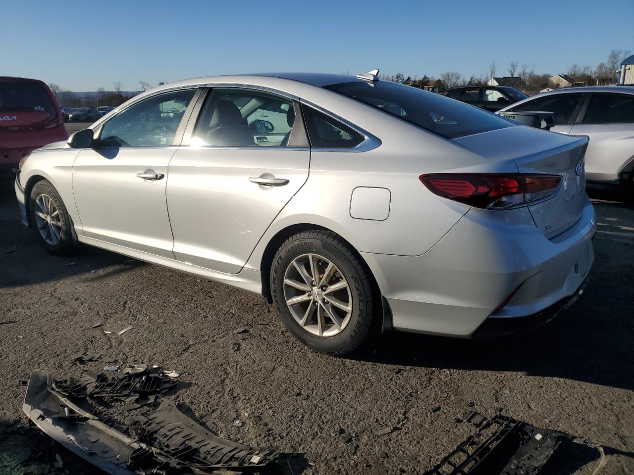 5NPE24AF2KH811637 2019 HYUNDAI SONATA - Image 2