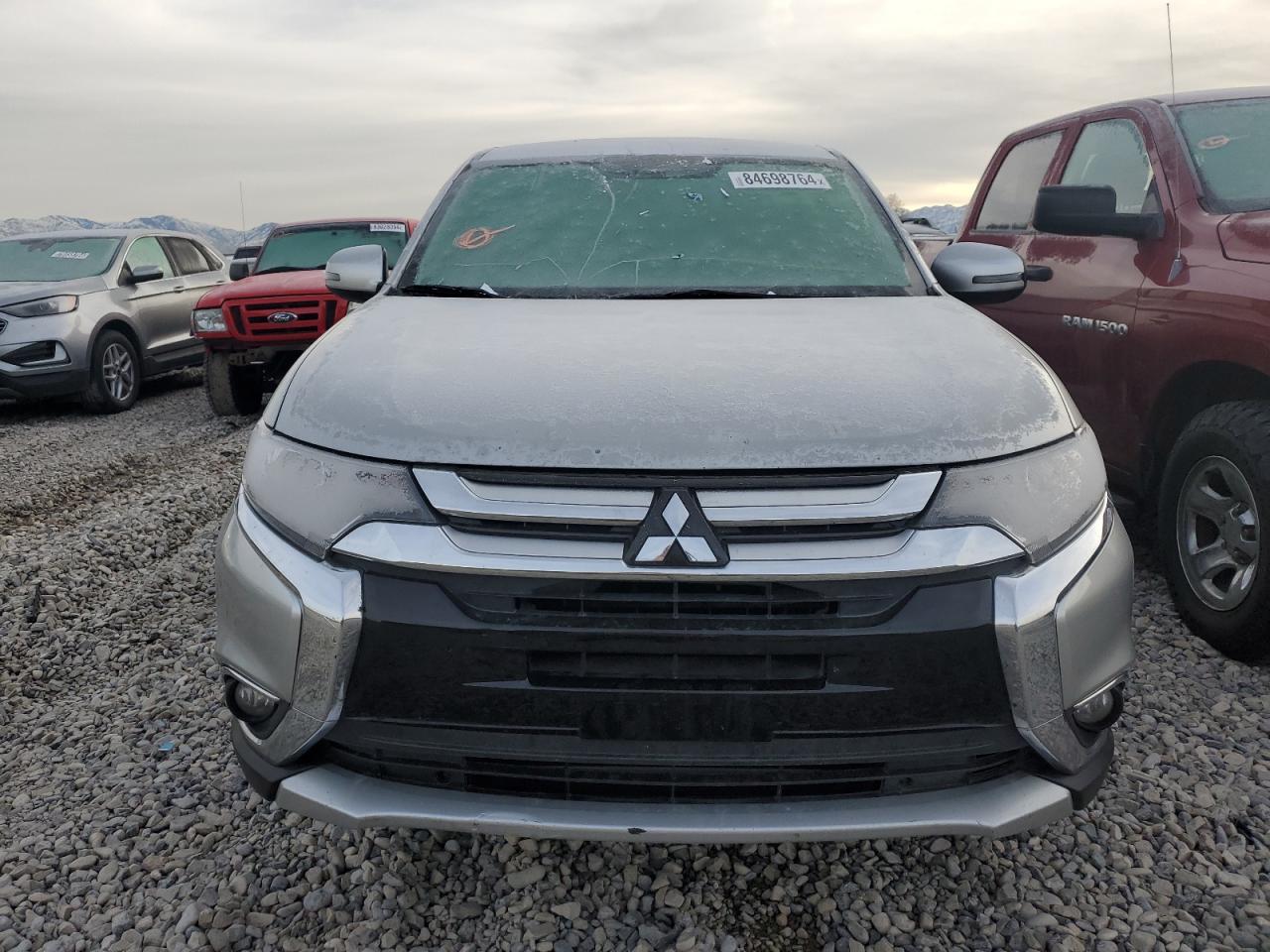 VIN JA4AZ3A32JJ003363 2018 MITSUBISHI OUTLANDER no.5