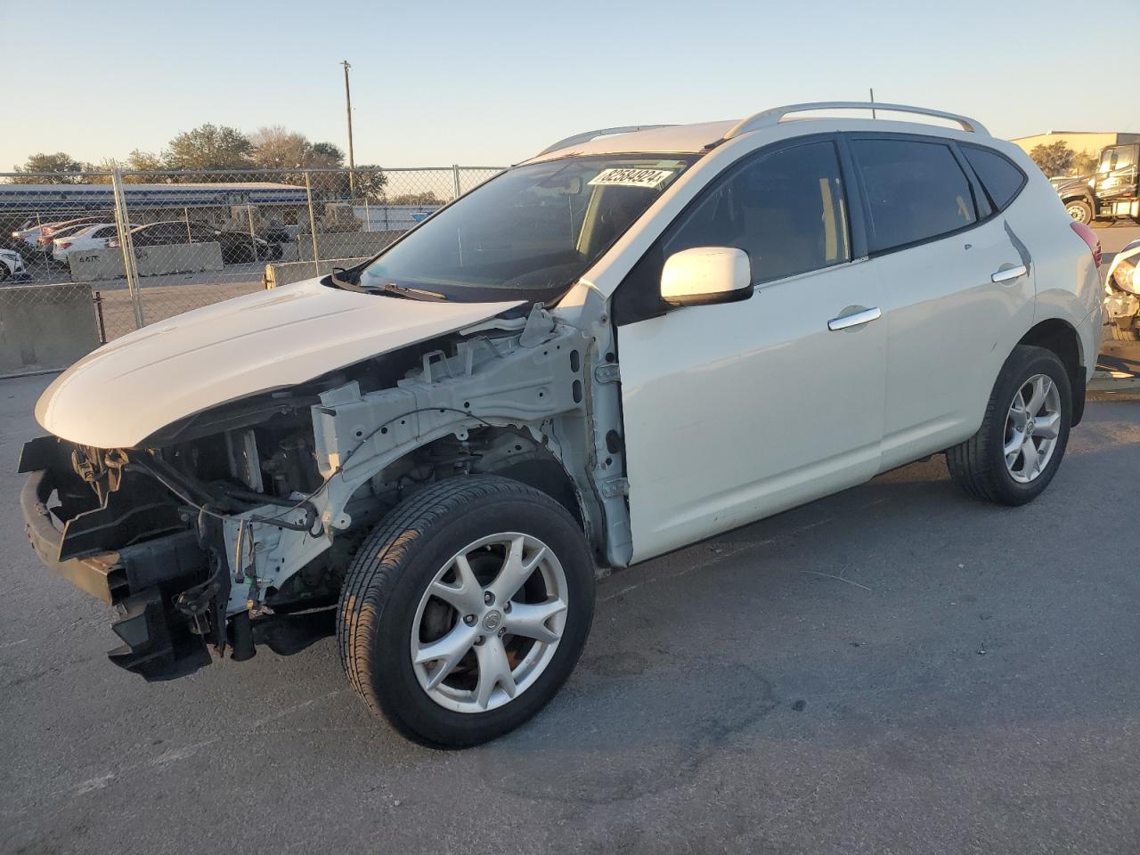 2010 Nissan Rogue - Image 1