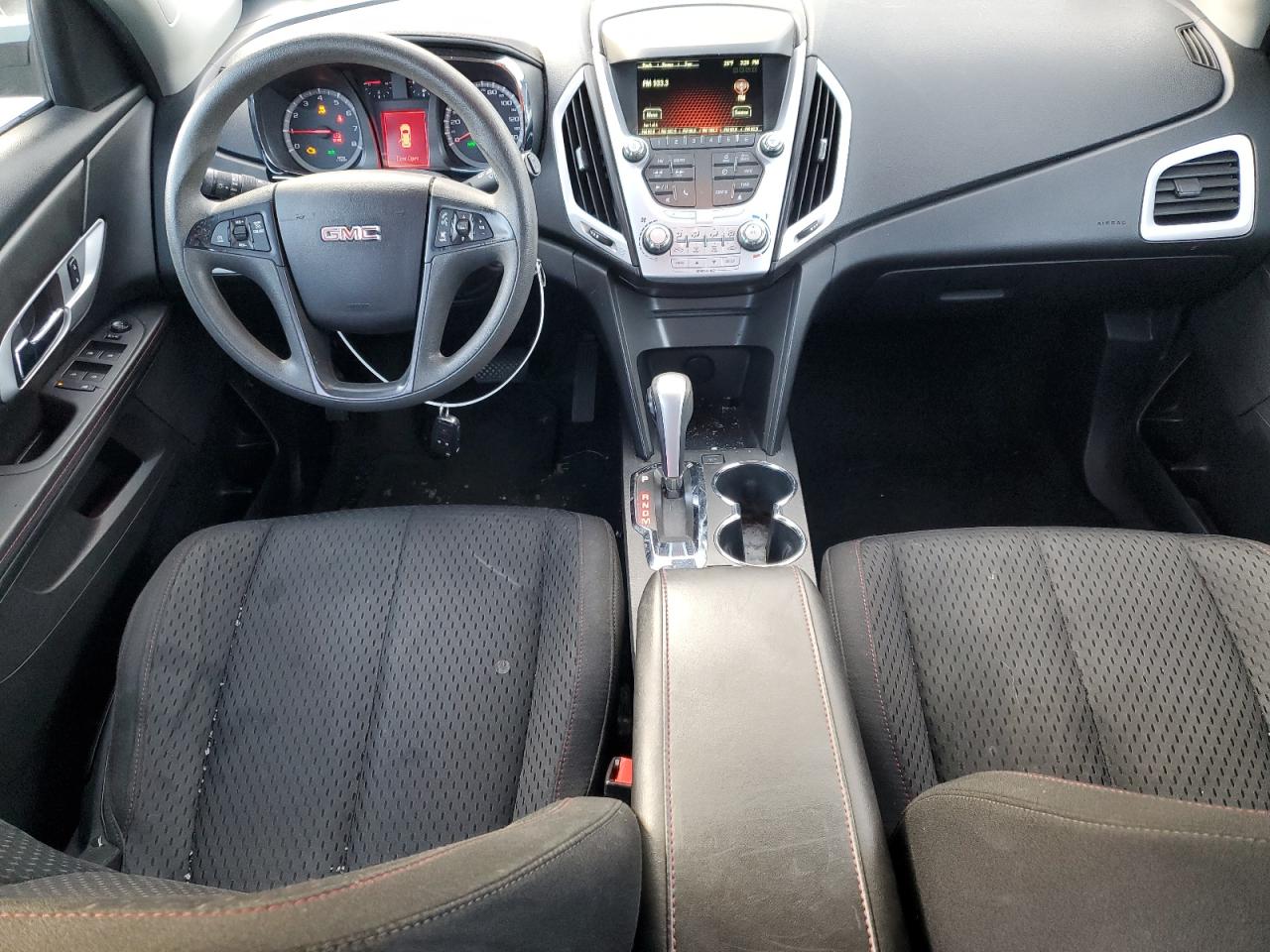 2015 GMC Terrain - Image 8