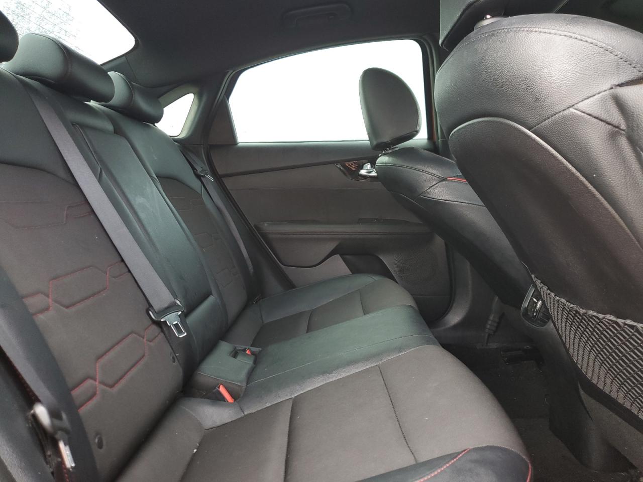 2020 Kia Forte - Image 11