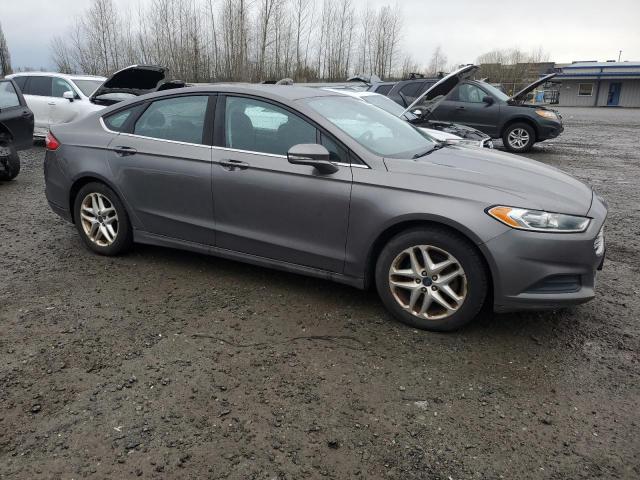 Sedans FORD FUSION 2013 Srebrny