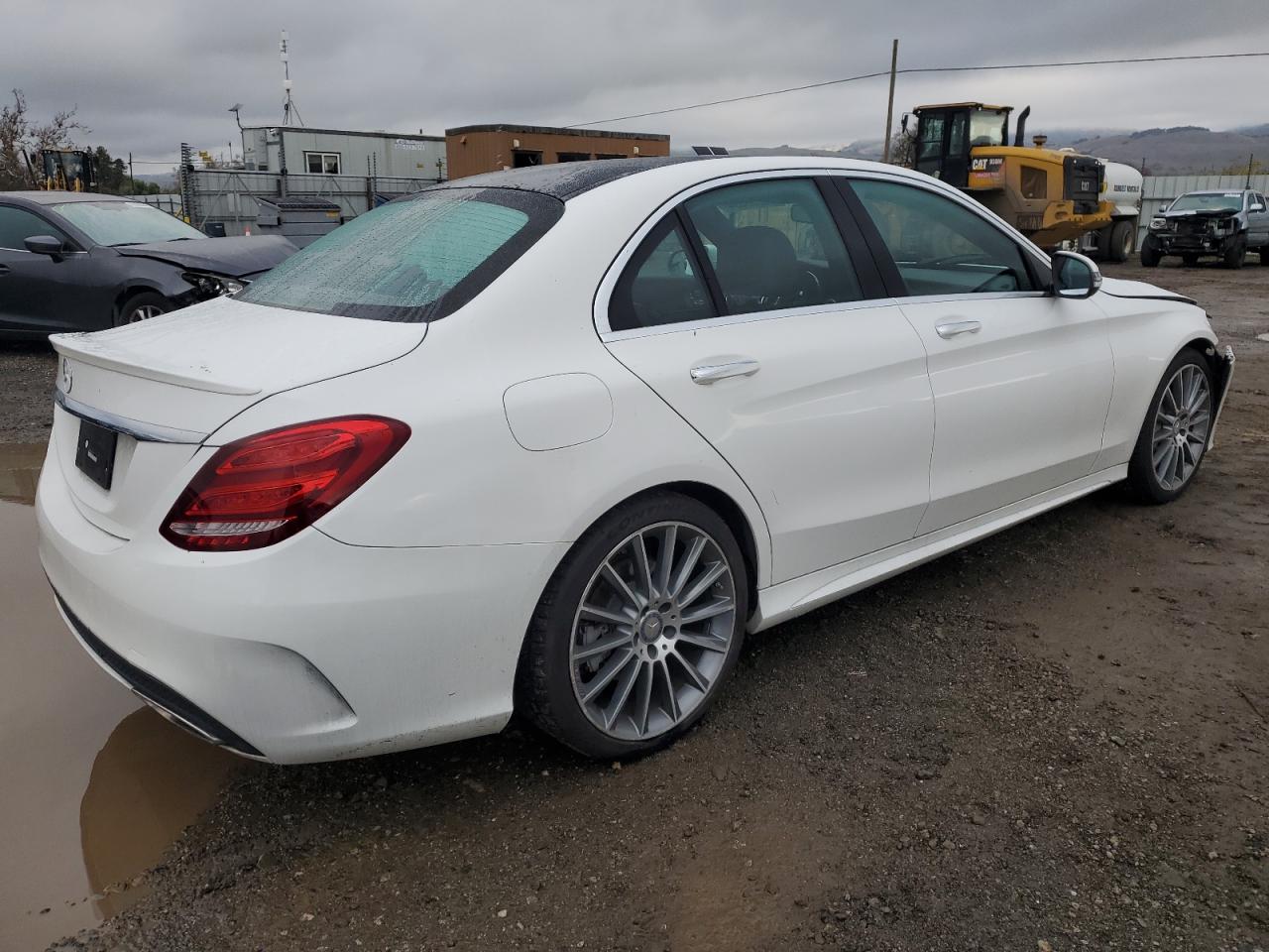 VIN 55SWF4JB3GU097821 2016 MERCEDES-BENZ C-CLASS no.3