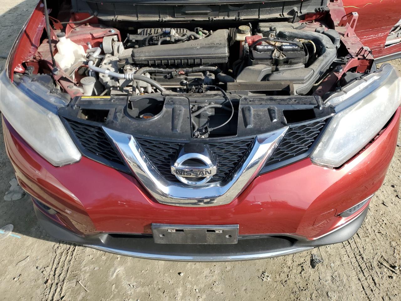 2015 Nissan Rogue - Image 12
