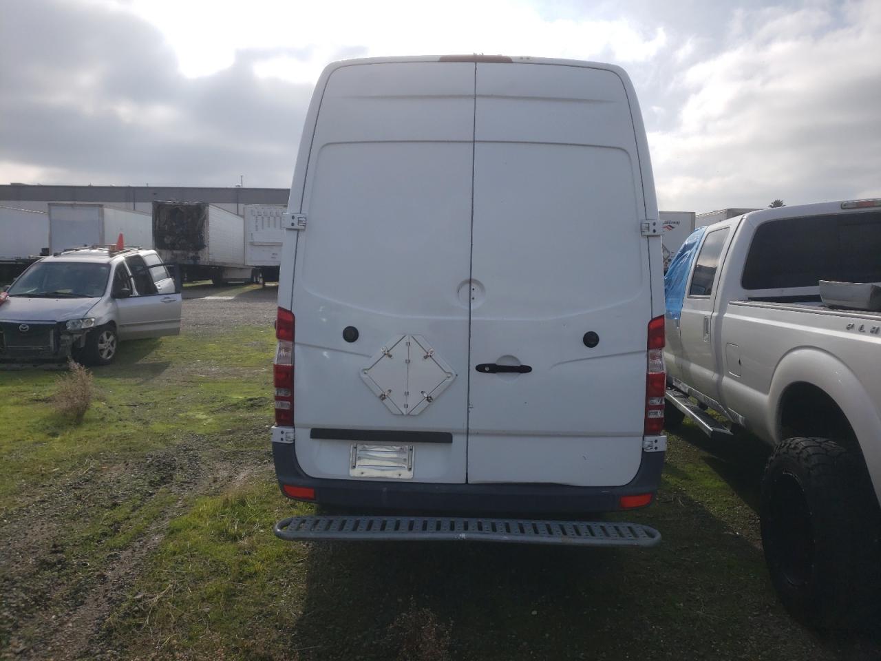 2012 Mercedes-Benz Sprinter 2500 VIN: WD3PE8CB8C5670845 Lot: 85746904