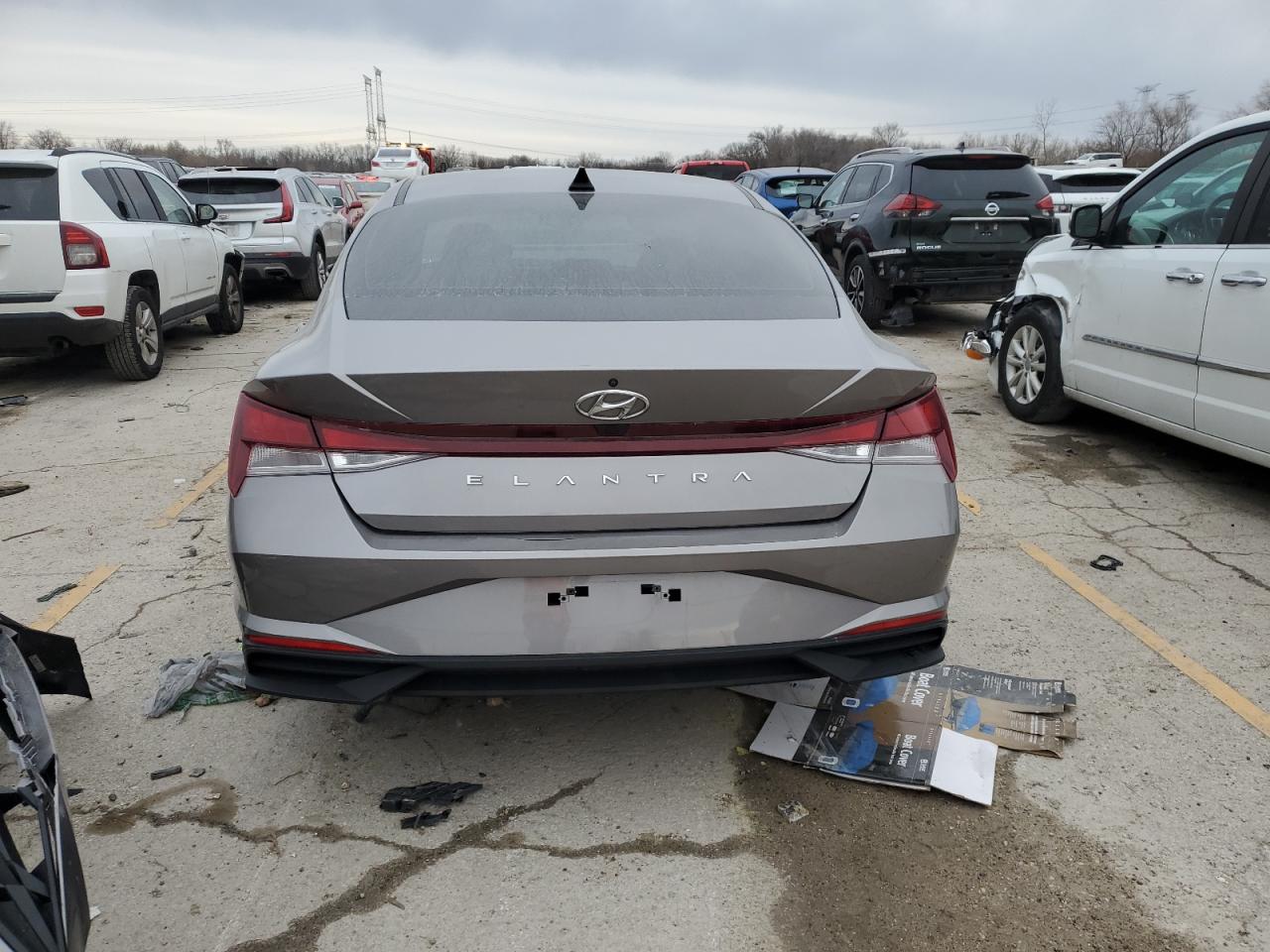 2021 Hyundai Elantra - Image 6