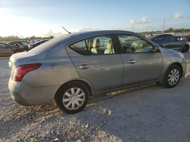 Седаны NISSAN VERSA 2012 Серый