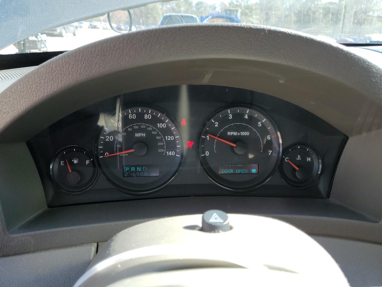 2006 Jeep Grand Cherokee - Image 9