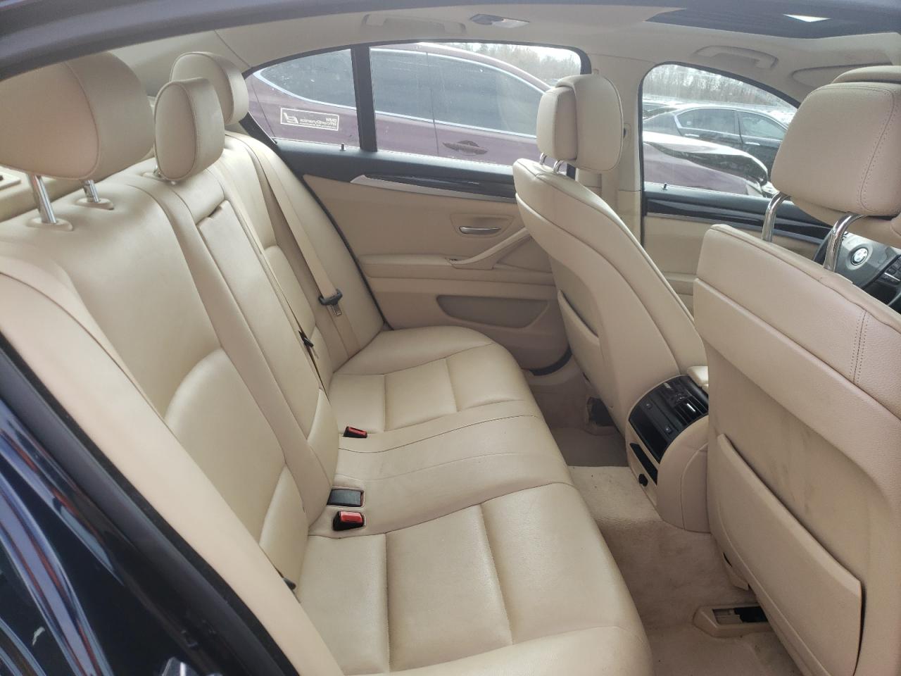 2011 BMW 5er - Image 10