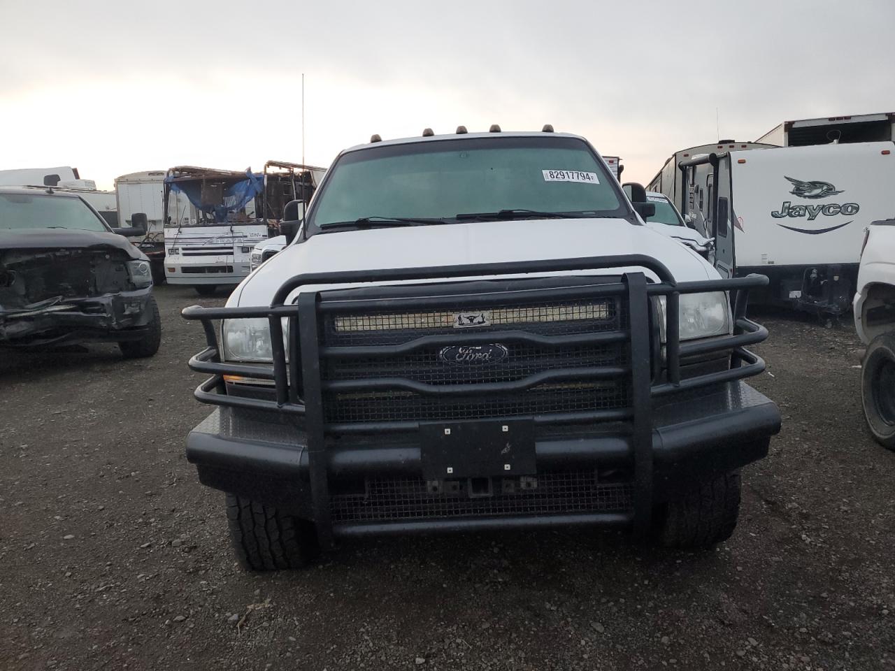 2000 Ford F350 - Image 5