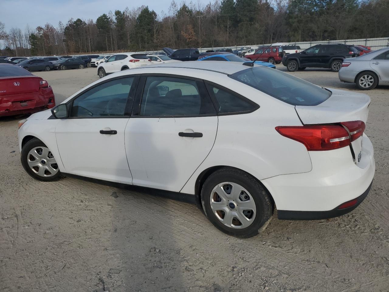 2016 Ford Focus - Image 2