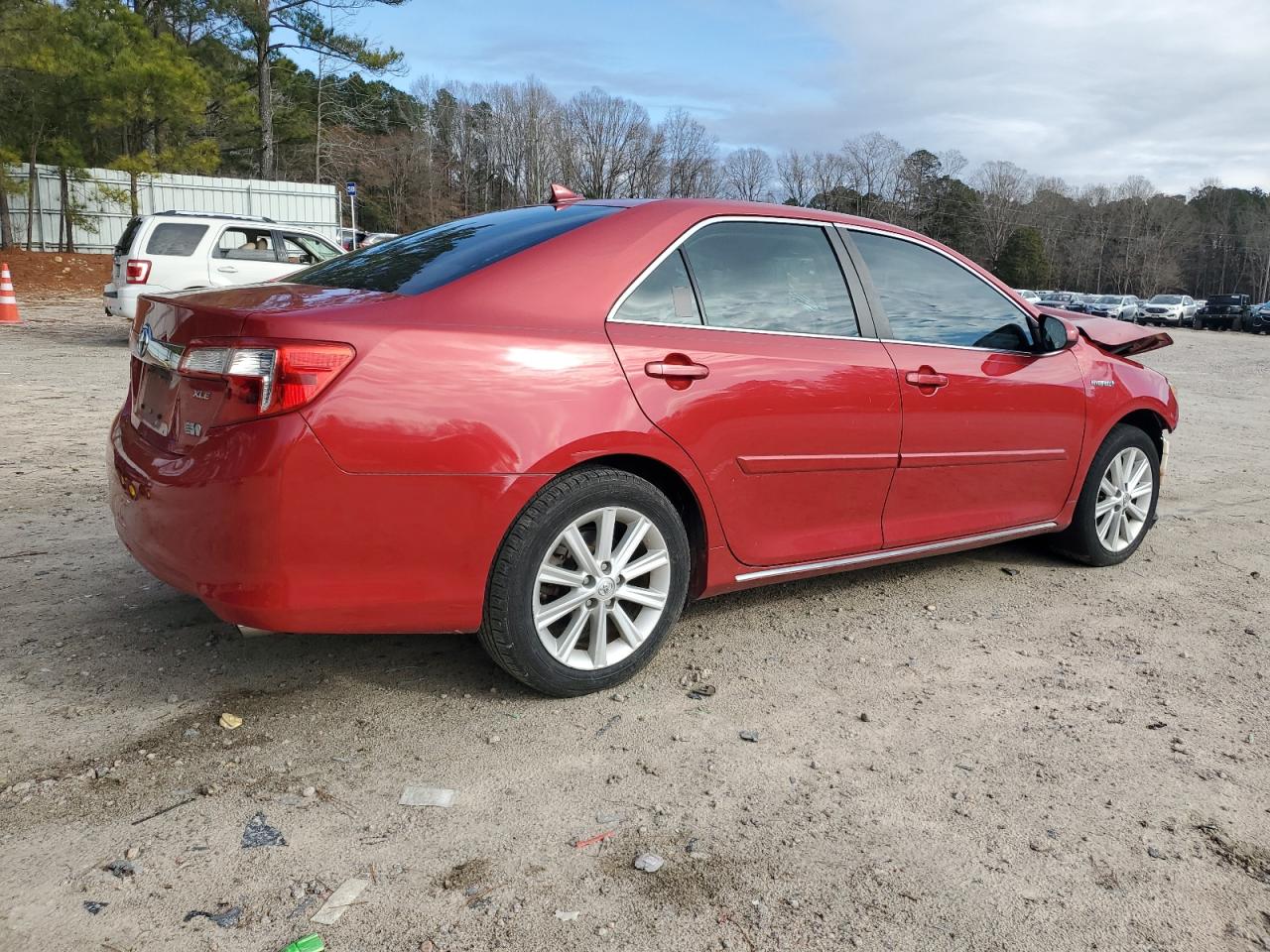 VIN 4T1BD1FK1DU092967 2013 TOYOTA CAMRY no.3