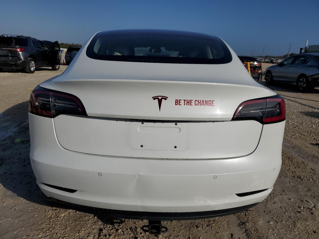 2018 Tesla Model 3 VIN: 5YJ3E1EA9JF038738 Lot: 84390174