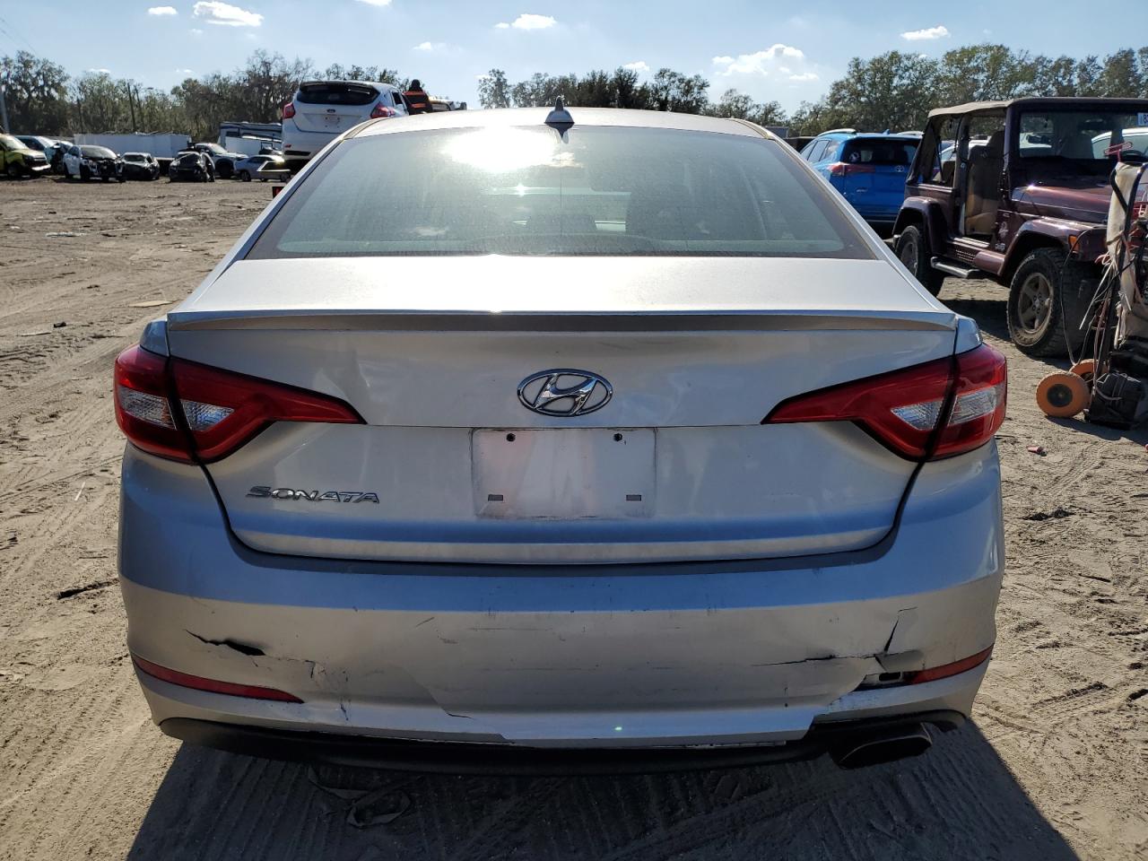 VIN 5NPE24AF5HH522325 2017 HYUNDAI SONATA no.6