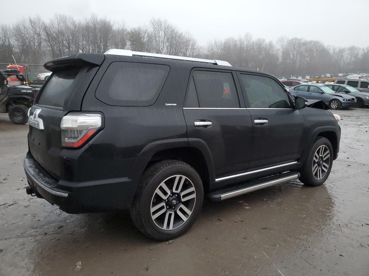 VIN JTEBU5JR5J5543402 2018 TOYOTA 4RUNNER no.3