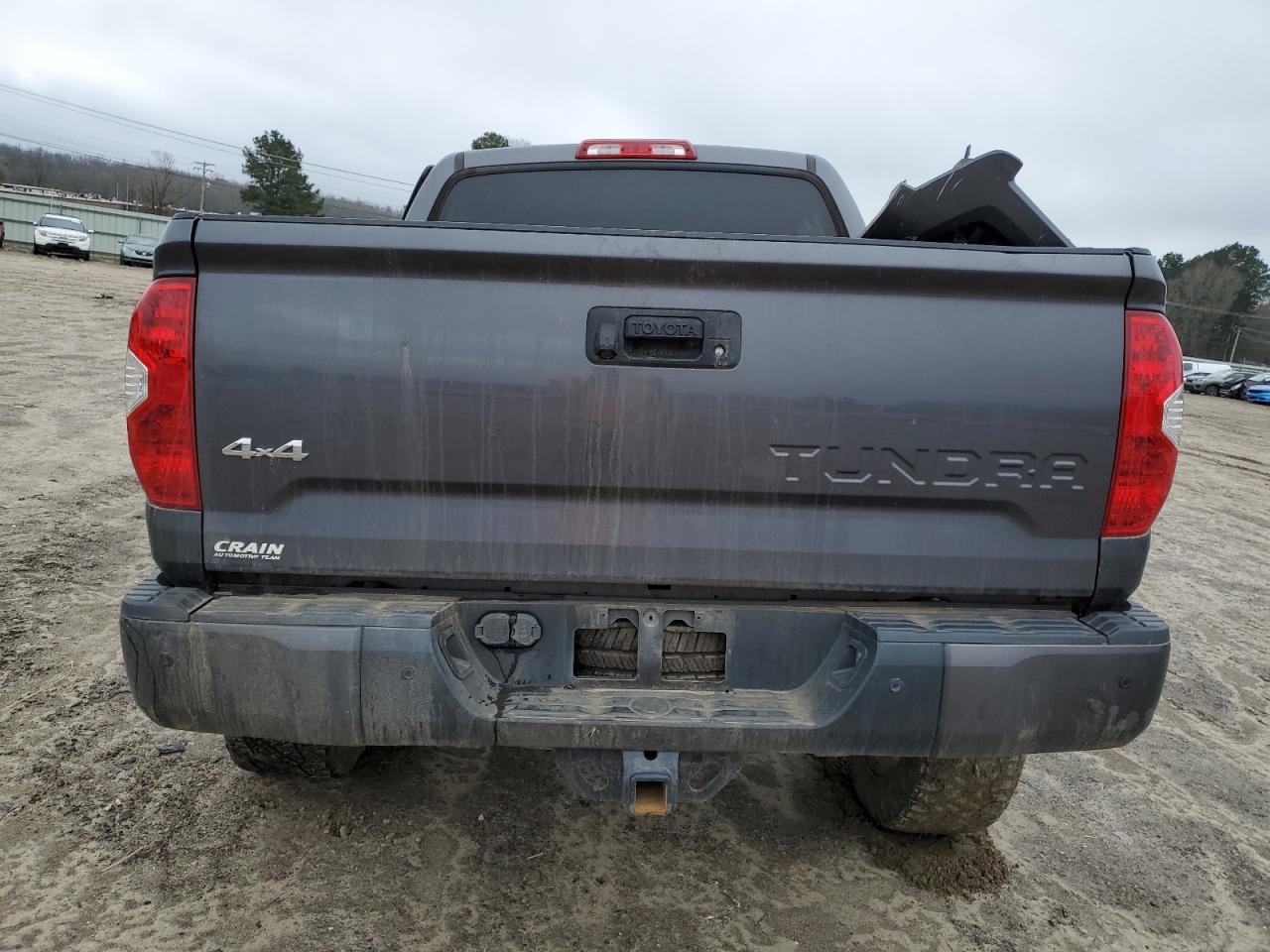2018 Toyota Tundra - Image 6