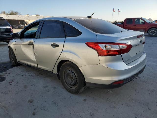 Sedans FORD FOCUS 2013 Szary