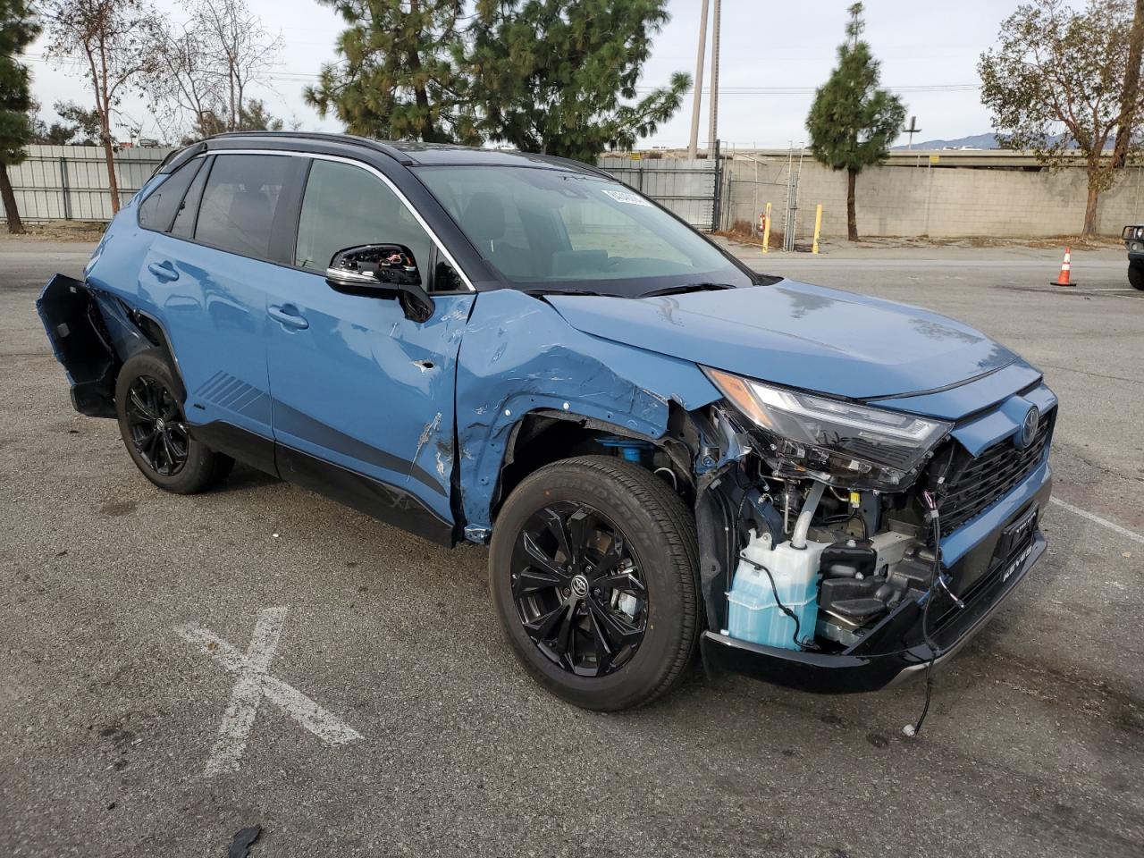 2024 Toyota RAV 4 - Image 4