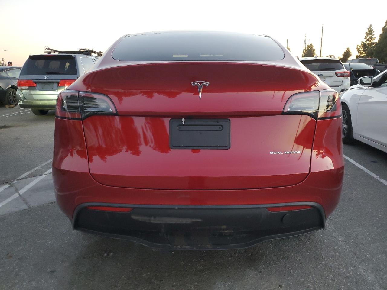 2025 Tesla Model Y VIN: 7SAYGDEE4SF218265 Lot: 84309884