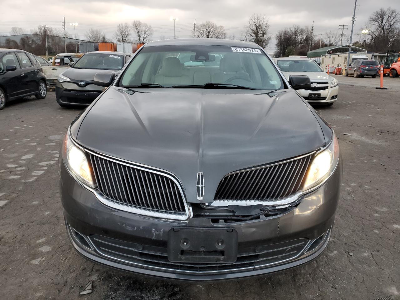 2015 Lincoln MKS - Image 5