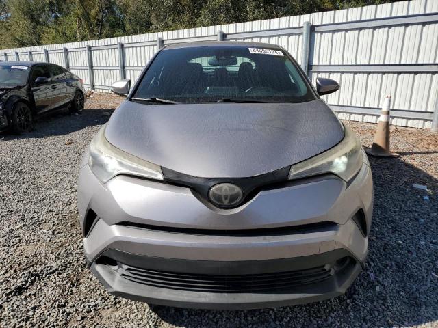  TOYOTA C-HR 2018 Серебристый