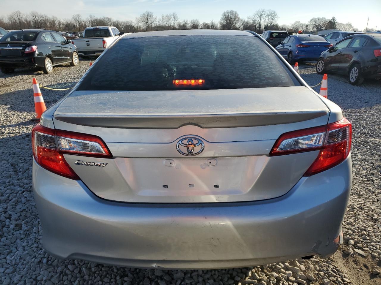 2014 Toyota Camry - Image 6