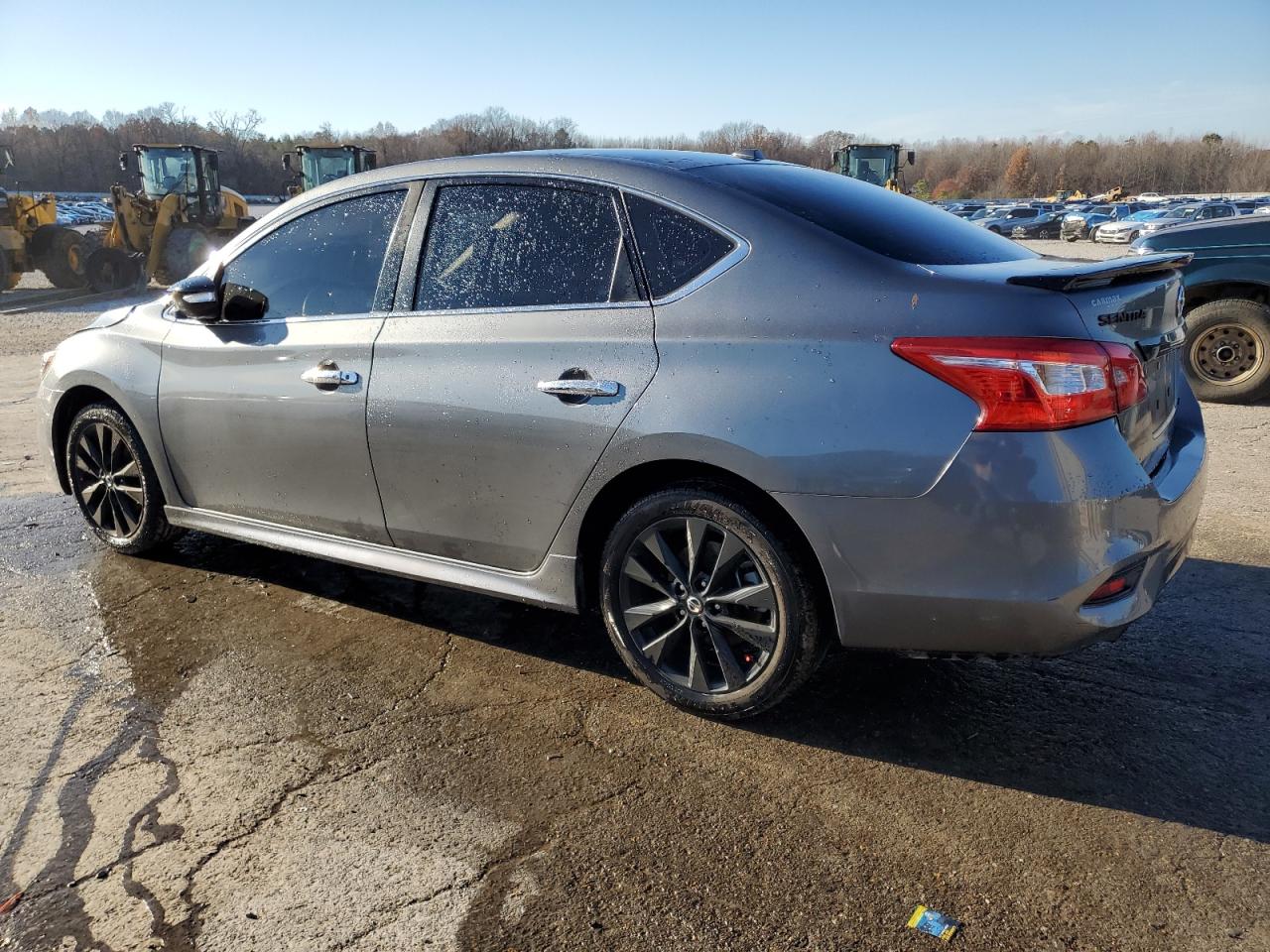 2018 Nissan Sentra - Image 2