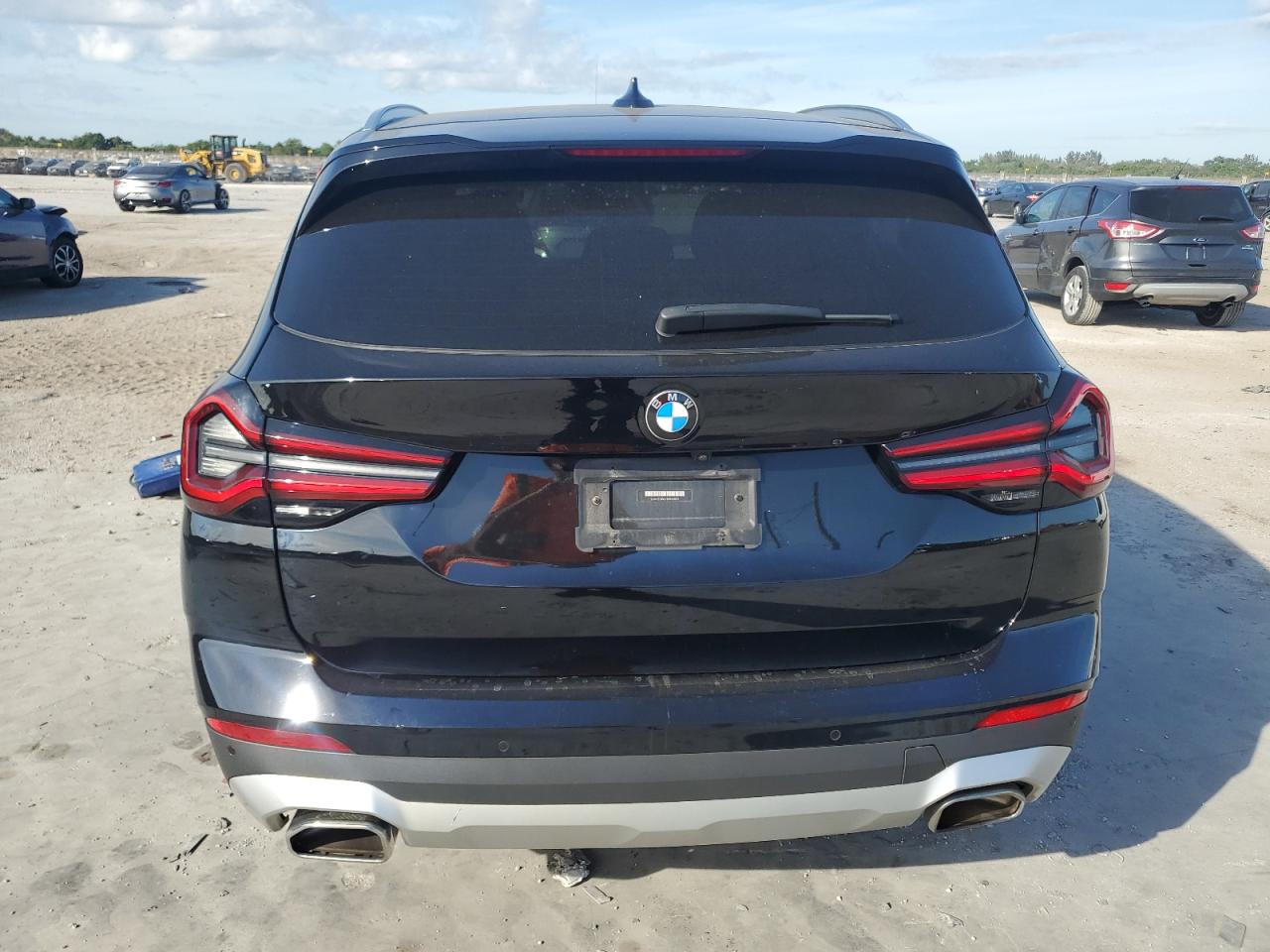 2023 BMW X3 - Image 6