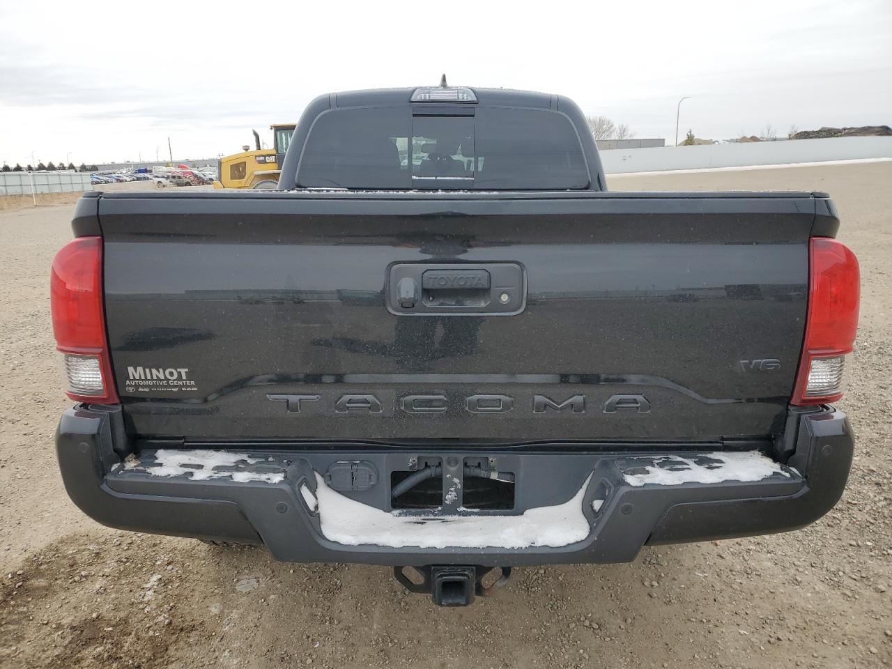 2019 Toyota Tacoma - Image 6