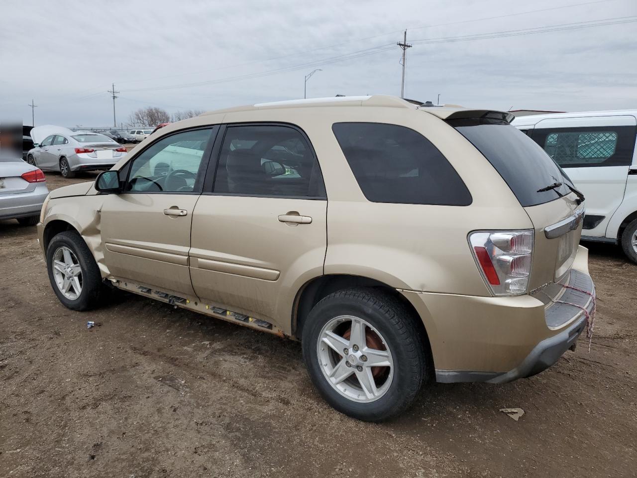 2005 Chevrolet Equinox - Image 2