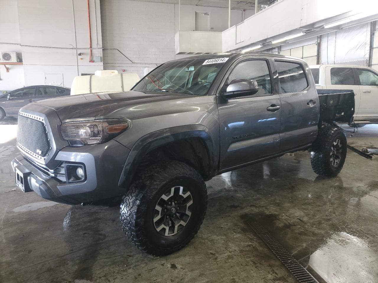 2016 TOYOTA TACOMA