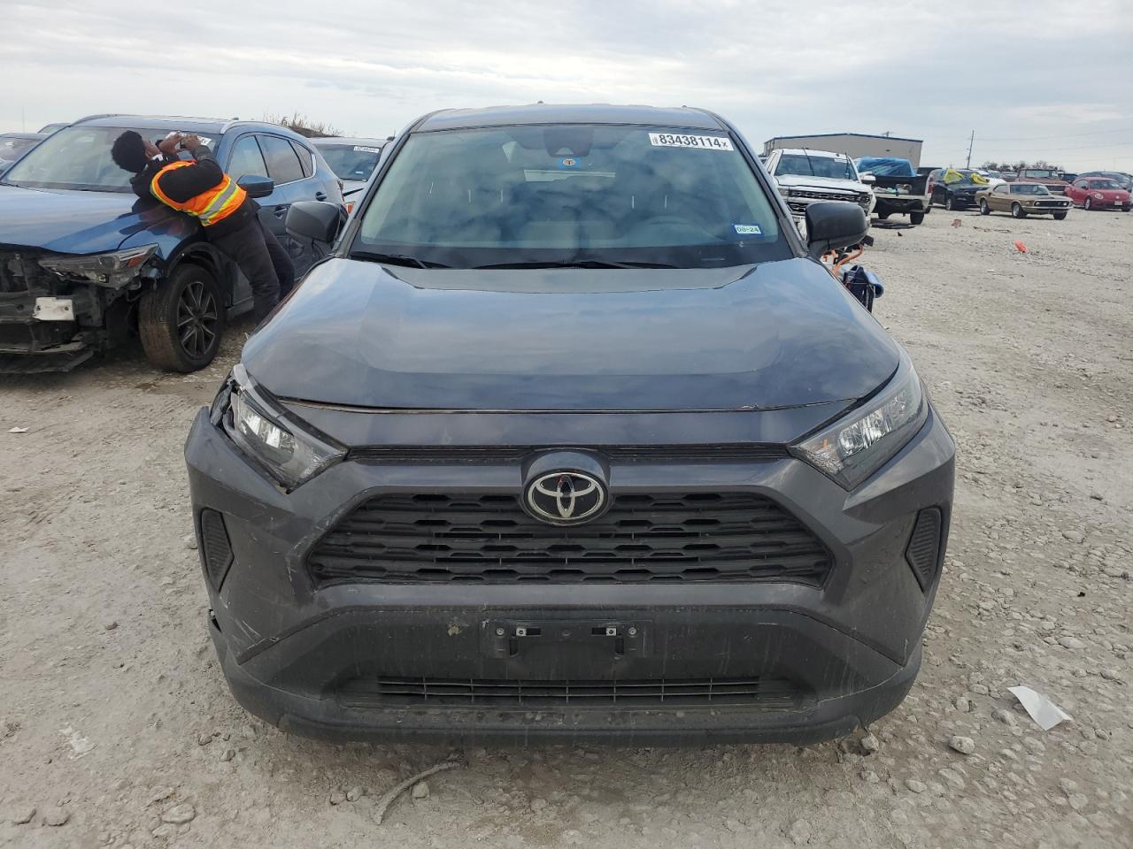 2022 Toyota RAV 4 - Image 5