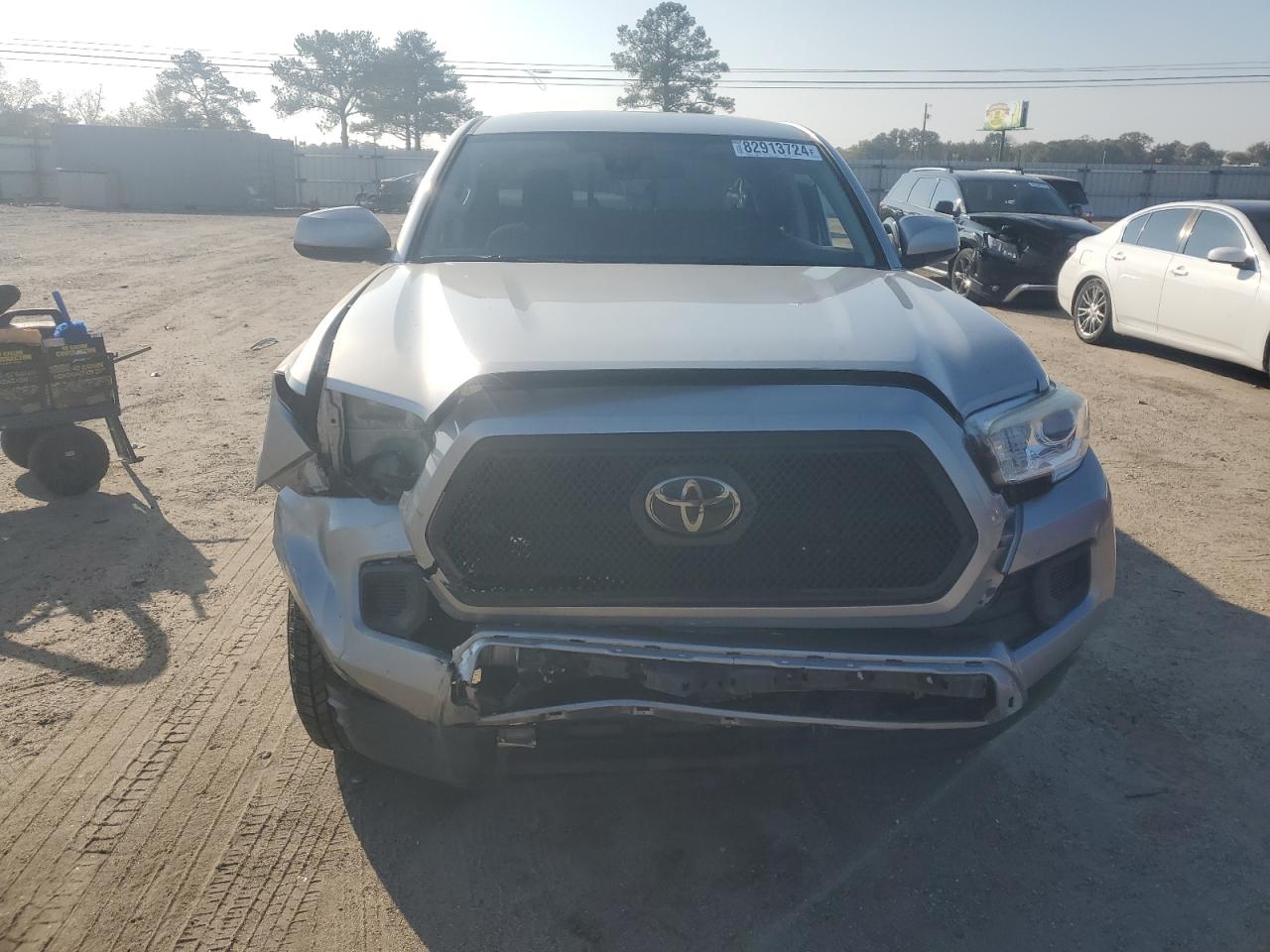 VIN 5TFAX5GN7JX113709 2018 TOYOTA TACOMA no.5