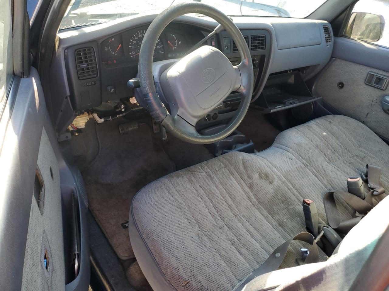 1998 Toyota Tacoma VIN: 4TANL42N0WZ155385 Lot: 83984024