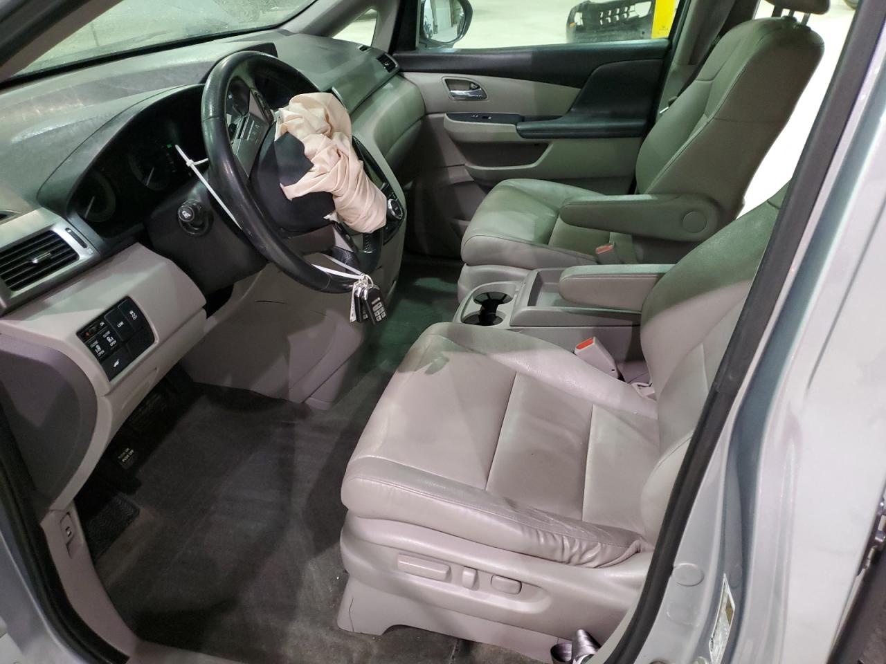 2016 Honda Odyssey - Image 7