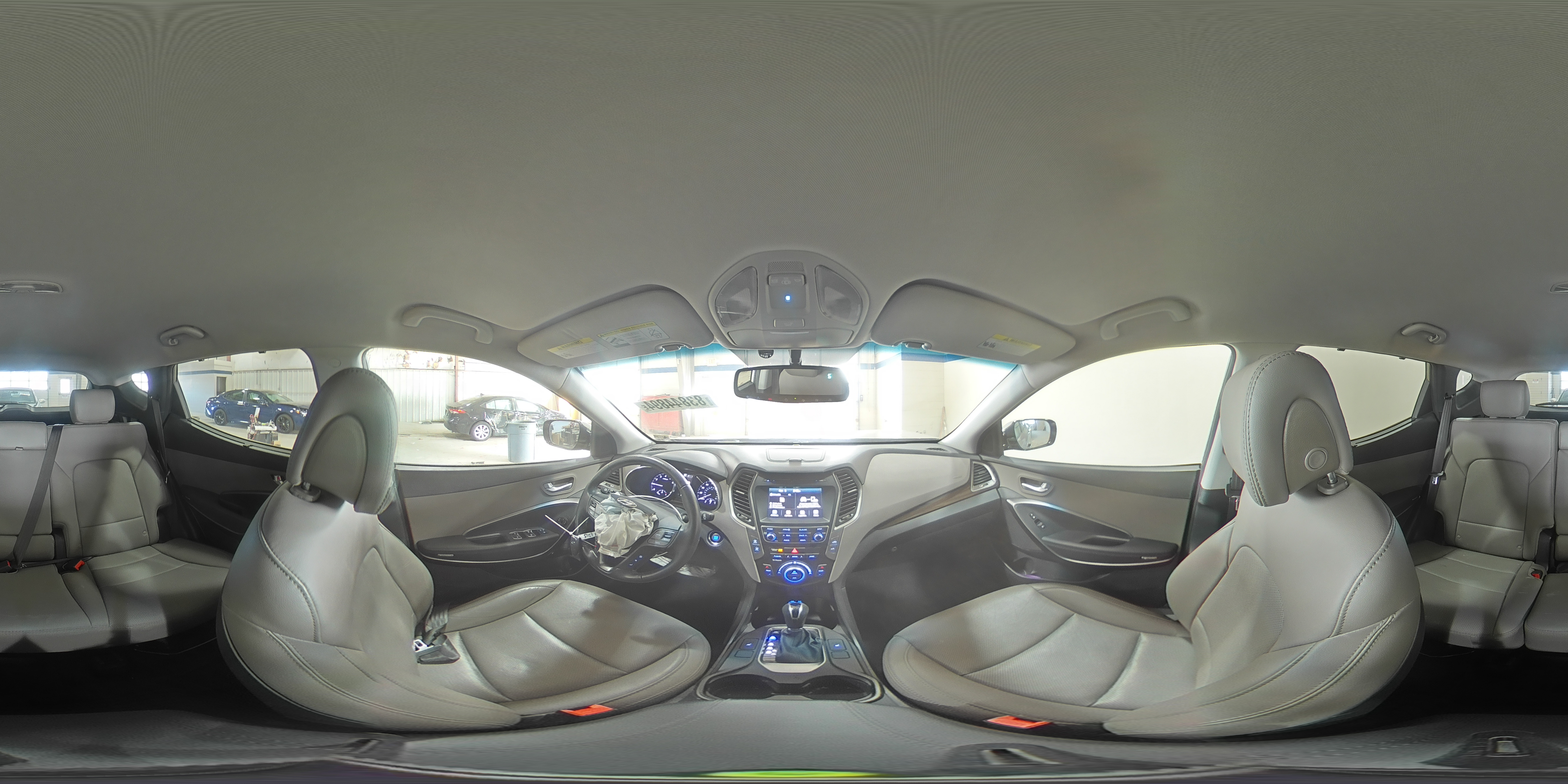 2017 Hyundai Santa Fe - Image 14