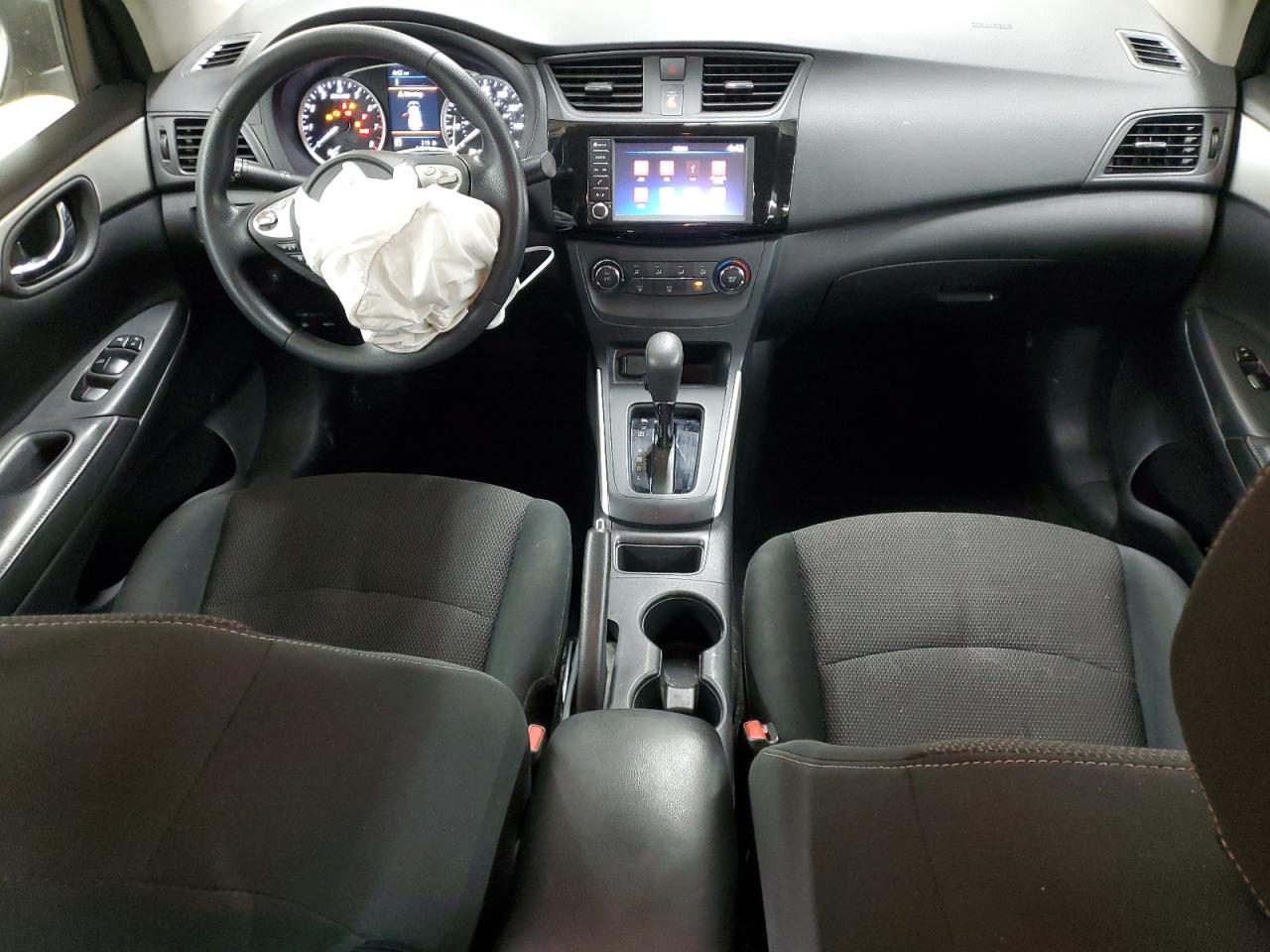 2019 Nissan Sentra - Image 8