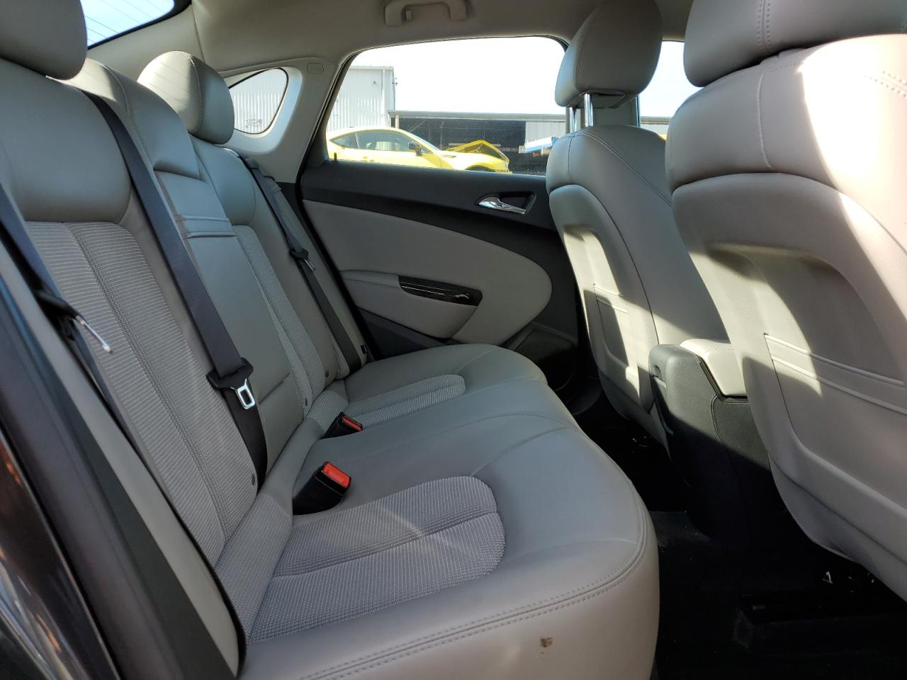 2014 Buick Verano - Image 10