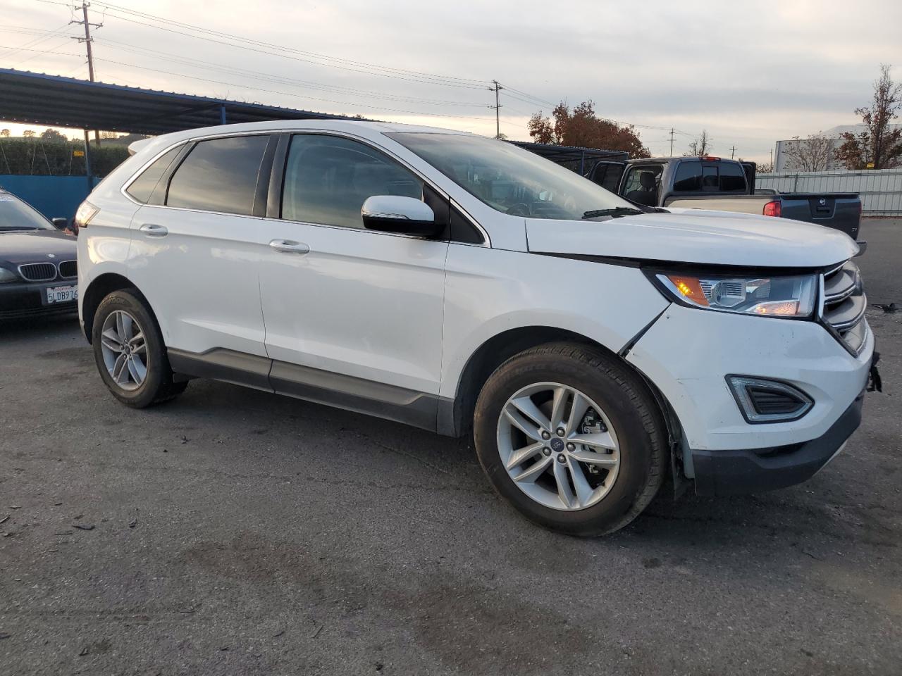 VIN 2FMPK3J99HBB79782 2017 FORD EDGE no.4