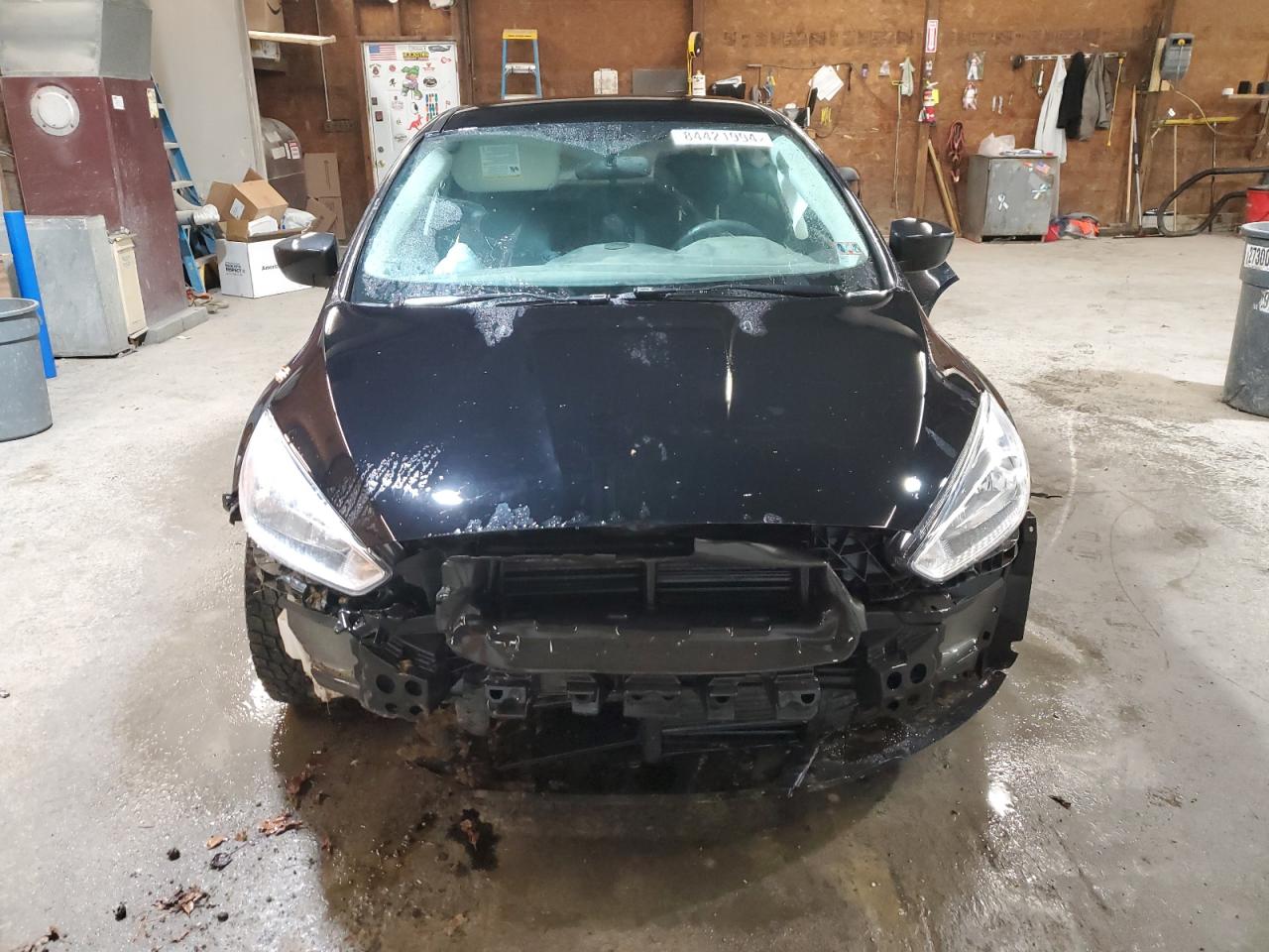 VIN 1FADP3E23JL276591 2018 FORD FOCUS no.5